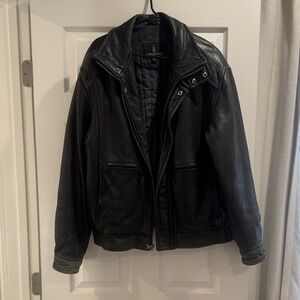 London Fog Vintage Women’s Black Leather Jacket